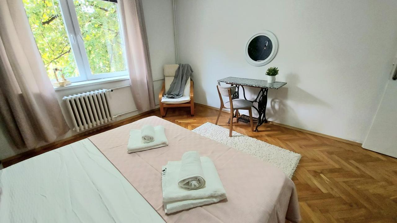 Inner City Two Bedroom Apartment Skopje Exteriér fotografie