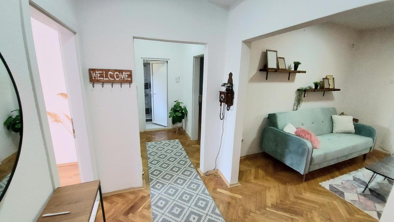 Inner City Two Bedroom Apartment Skopje Exteriér fotografie