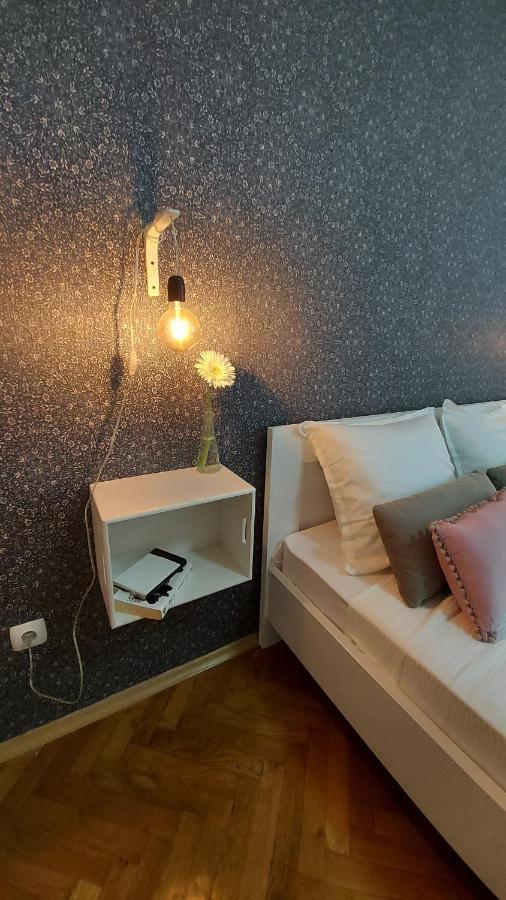 Inner City Two Bedroom Apartment Skopje Exteriér fotografie