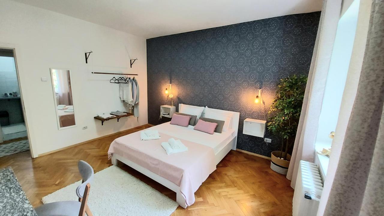 Inner City Two Bedroom Apartment Skopje Exteriér fotografie